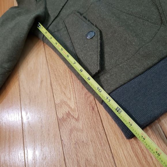 Valentino Star Motif Wool Olive Green Jacket - Picture 16 of 16